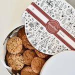 Load image into Gallery viewer, Festive Collection Colouring Edition Tins - Mamamacs
