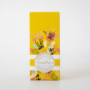 Premium Gift Box - White Chocolate & Cranberry - Mamamacs